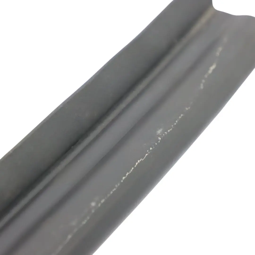 Audi A4 B8 Under Bonnet Bulk Head Rubber Weather Seal Gasket 8T0823723A - SKU 8T0823723B - Part number 8T0823723B