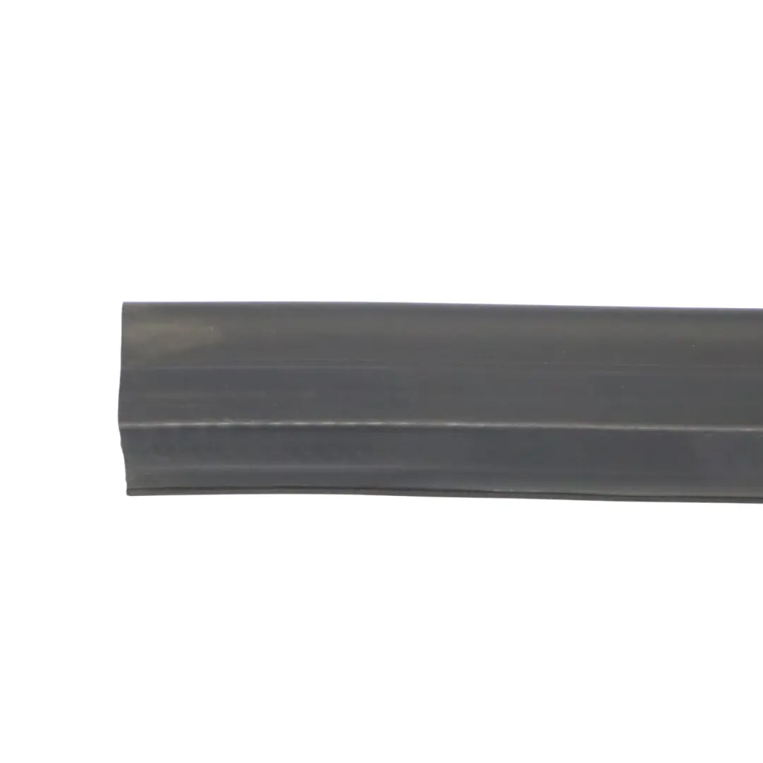 Audi A4 B8 Under Bonnet Bulk Head Rubber Weather Seal Gasket 8T0823723A - SKU 8T0823723B - Part number 8T0823723B