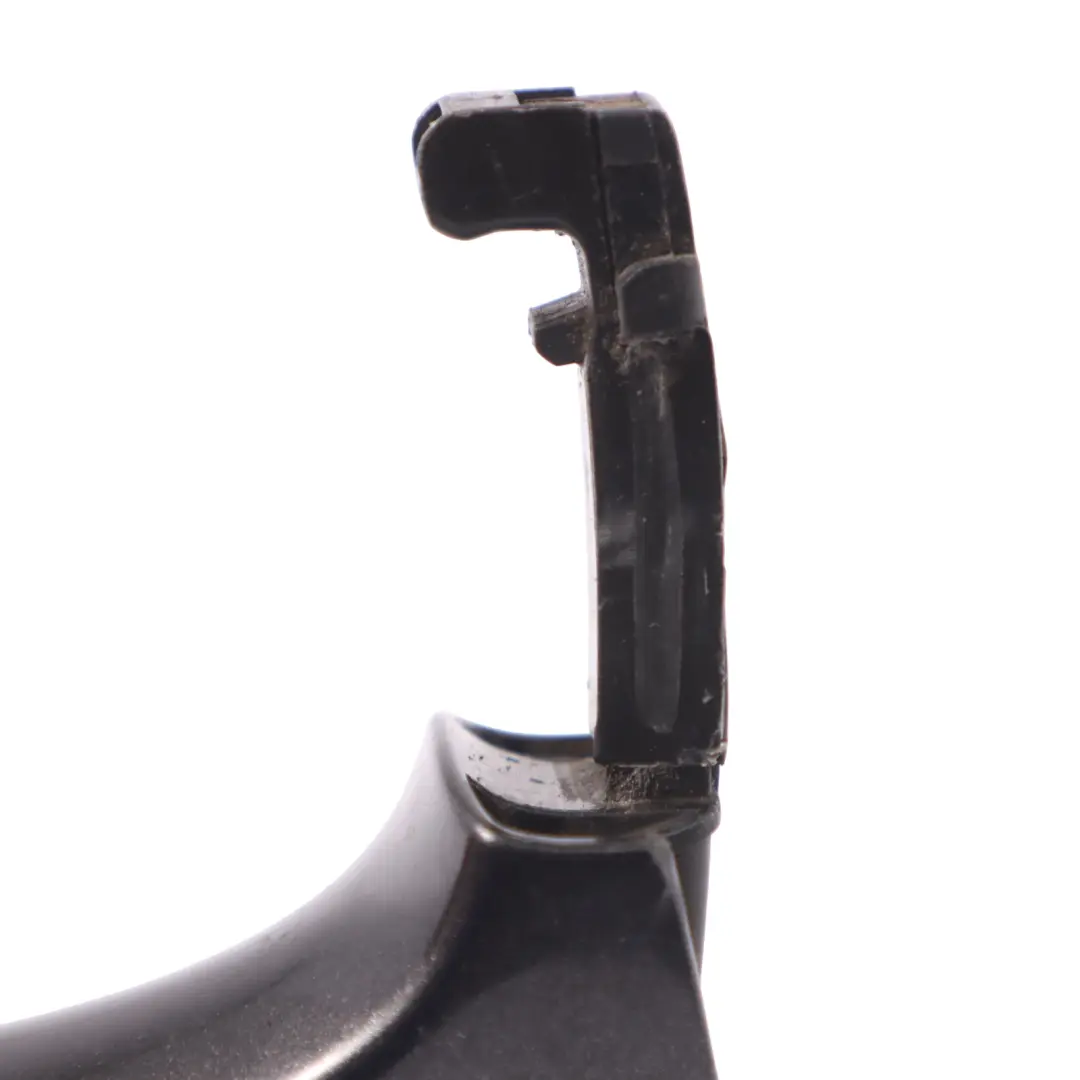 Poignée de porte avant arrière gauche Lava Grey Pearl Effect - Z7L pour Audi A4 B8 à propos du numéro de pièce 8T0837205A Audi A4 B8 Poignée de porte avant arrière gauche Lava Grey Pearl Effect - Z7L - SKU 8T0837205A-LAG - Numéro de pièce 8T0837205A