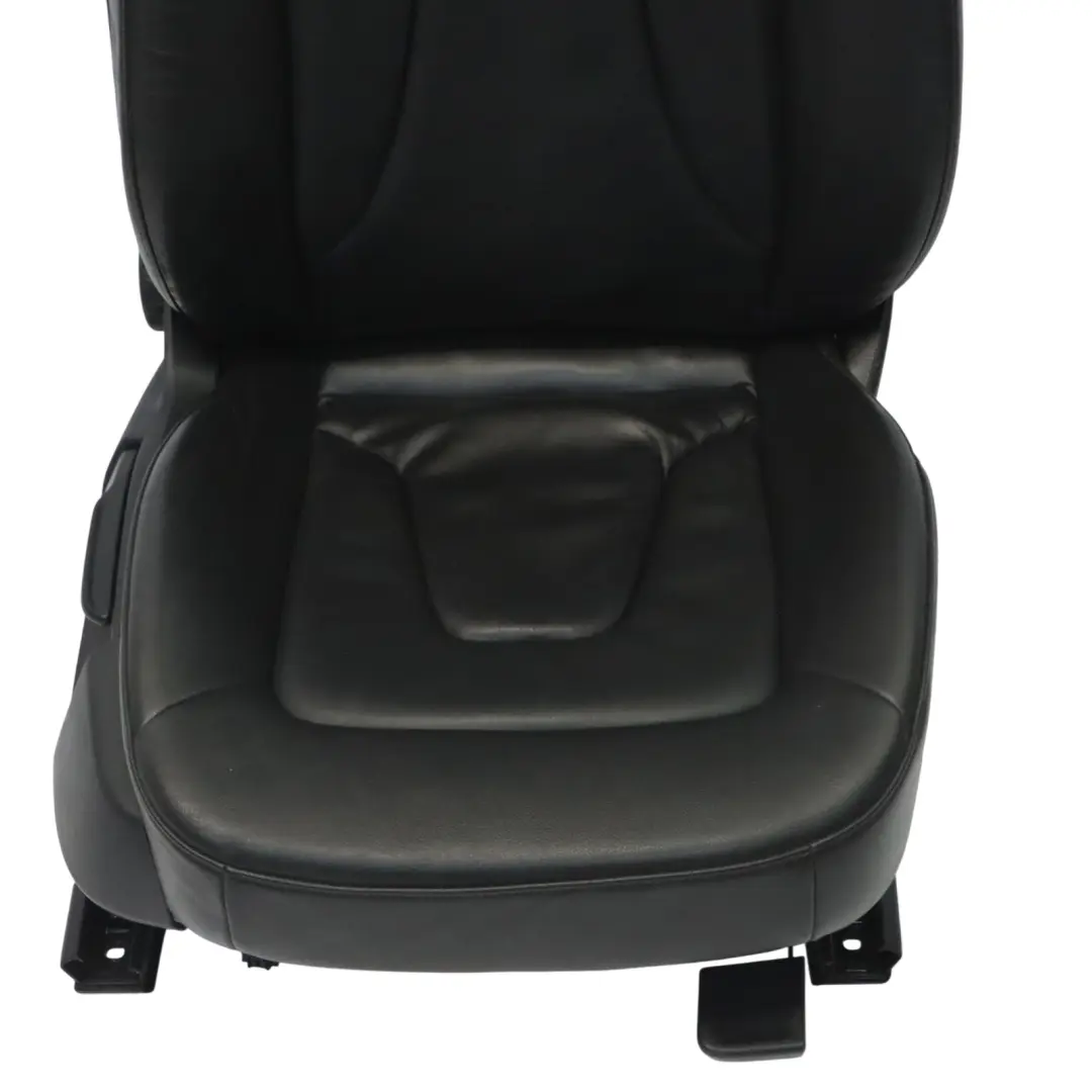 Coupé Sedile Anteriore Destro Riscaldato Interno Pelle Anima Nero per Audi A5 8T con numero di parte 8T0881806G Audi A5 8T Coupé Sedile Anteriore Destro Riscaldato Interno Pelle Anima Nero - SKU 8T0881806G-1 - Numero di parte 8T0881806G