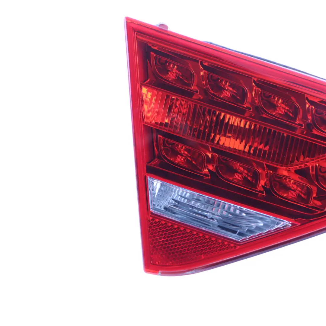 Audi S5 8T Feu Arrière LED Pour Hayon Intérieur Gauche - SKU 8T0945093A - Numéro de pièce 8T0945093A