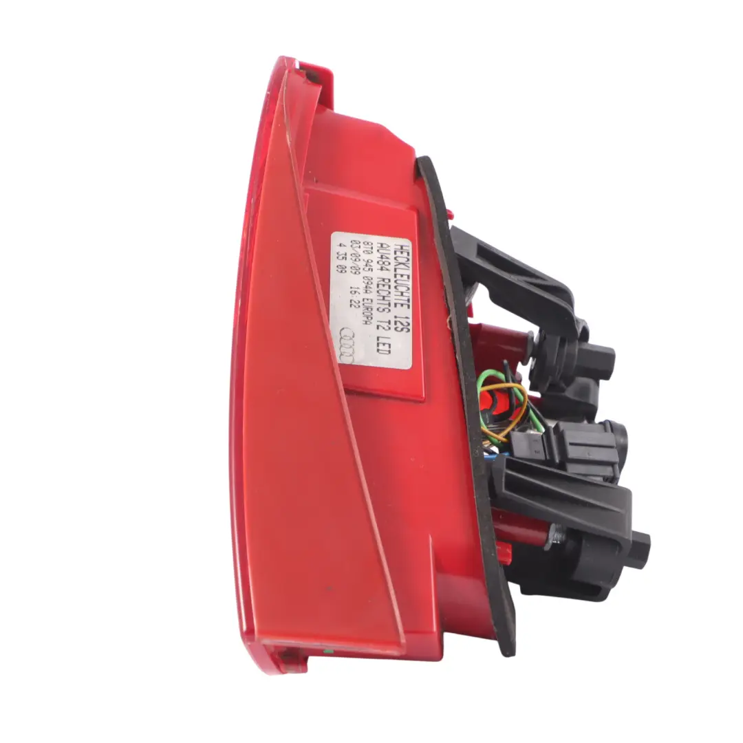 Luz Trasera Inner Hatch Derecha para Audi A5 8T con número de pieza 8T0945094A Audi A5 8T Luz Trasera Inner Hatch Derecha - SKU 8T0945094A-1 - Número de pieza 8T0945094A