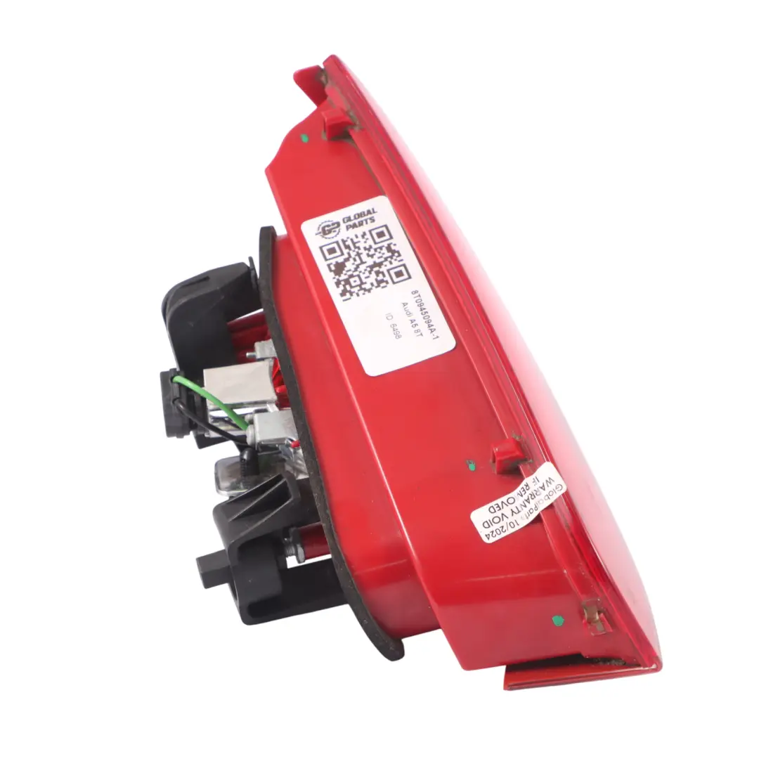 Audi A5 8T Feu arrière Feu arrière intérieur Hatch droit - SKU 8T0945094A-1 - Numéro de pièce 8T0945094A