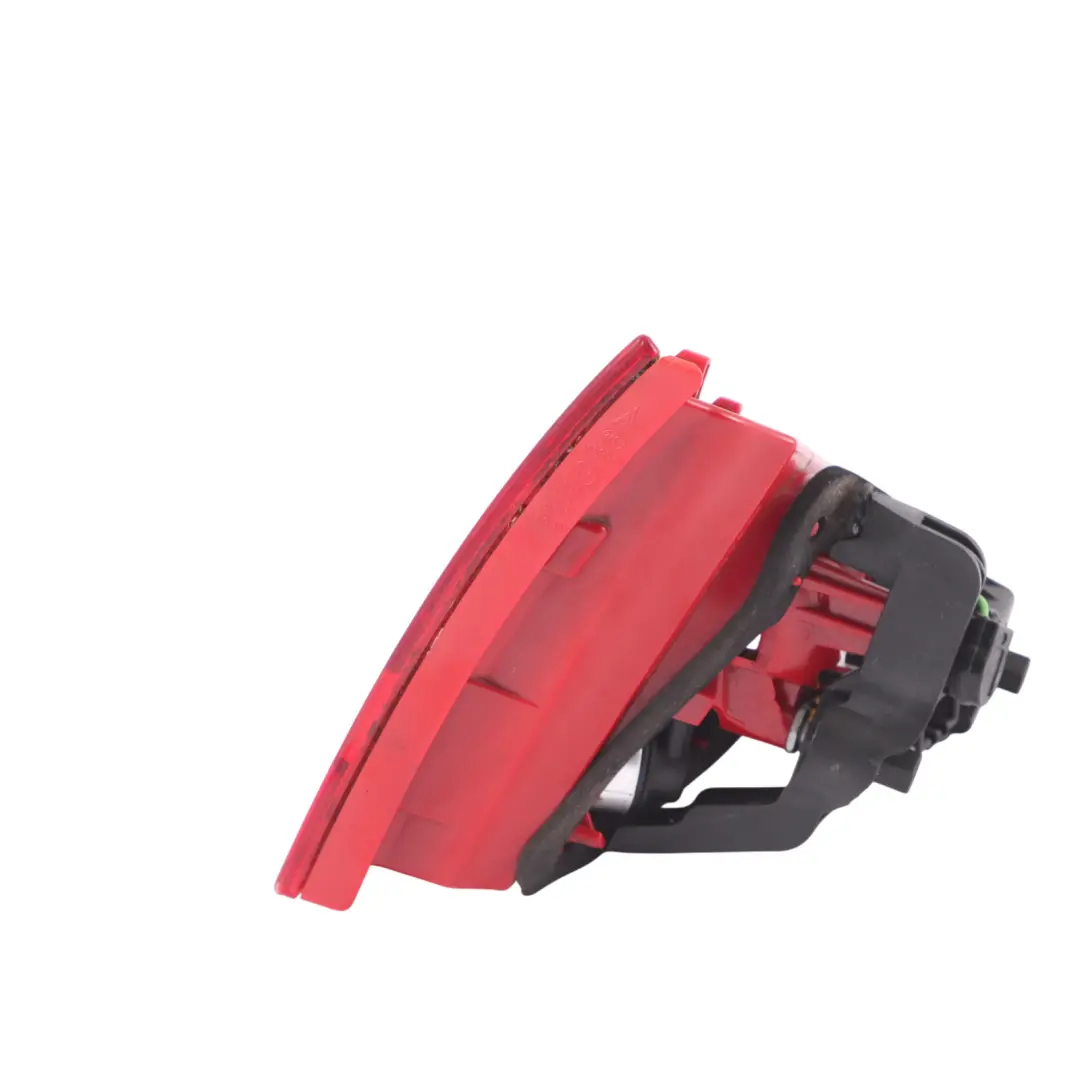 Feu arrière Feu arrière intérieur Hatch droit pour Audi A5 8T à propos du numéro de pièce 8T0945094A Audi A5 8T Feu arrière Feu arrière intérieur Hatch droit - SKU 8T0945094A-1 - Numéro de pièce 8T0945094A