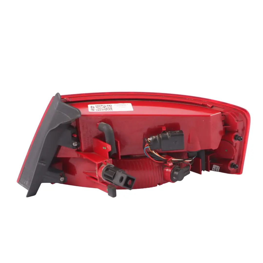 Audi A5 8T Rückleuchte Rücklicht äußere Seite Kotflügel Links - SKU 8T0945095D-1 - Teilenummer 8T0945095D