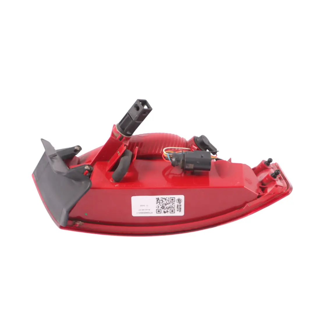 Fanale posteriore parafango esterno destro per Audi A5 8T con numero di parte 8T0945096D Audi A5 8T Fanale posteriore parafango esterno destro - SKU 8T0945096D-1 - Numero di parte 8T0945096D
