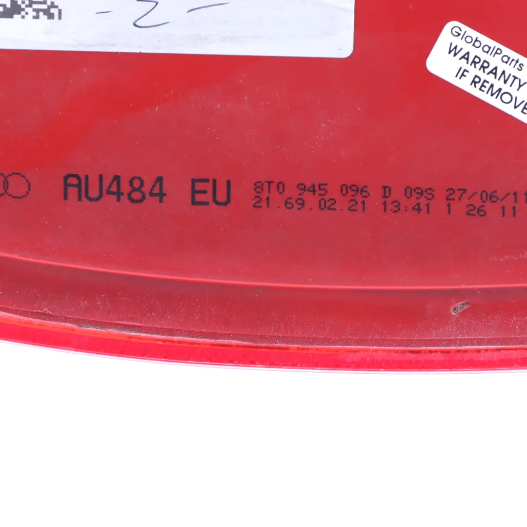 Audi A5 8T Fanale Posteriore Posteriore Esterno Parafango Destro - SKU 8T0945096D - Numero di parte 8T0945096D