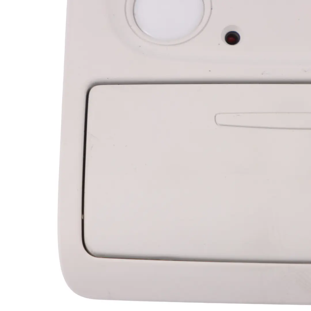 Audi A4 B8 Lampe toit avant Lampe lecture Rangement lunettes soleil - SKU 8T0947135A - Numéro de pièce 8T0947135A