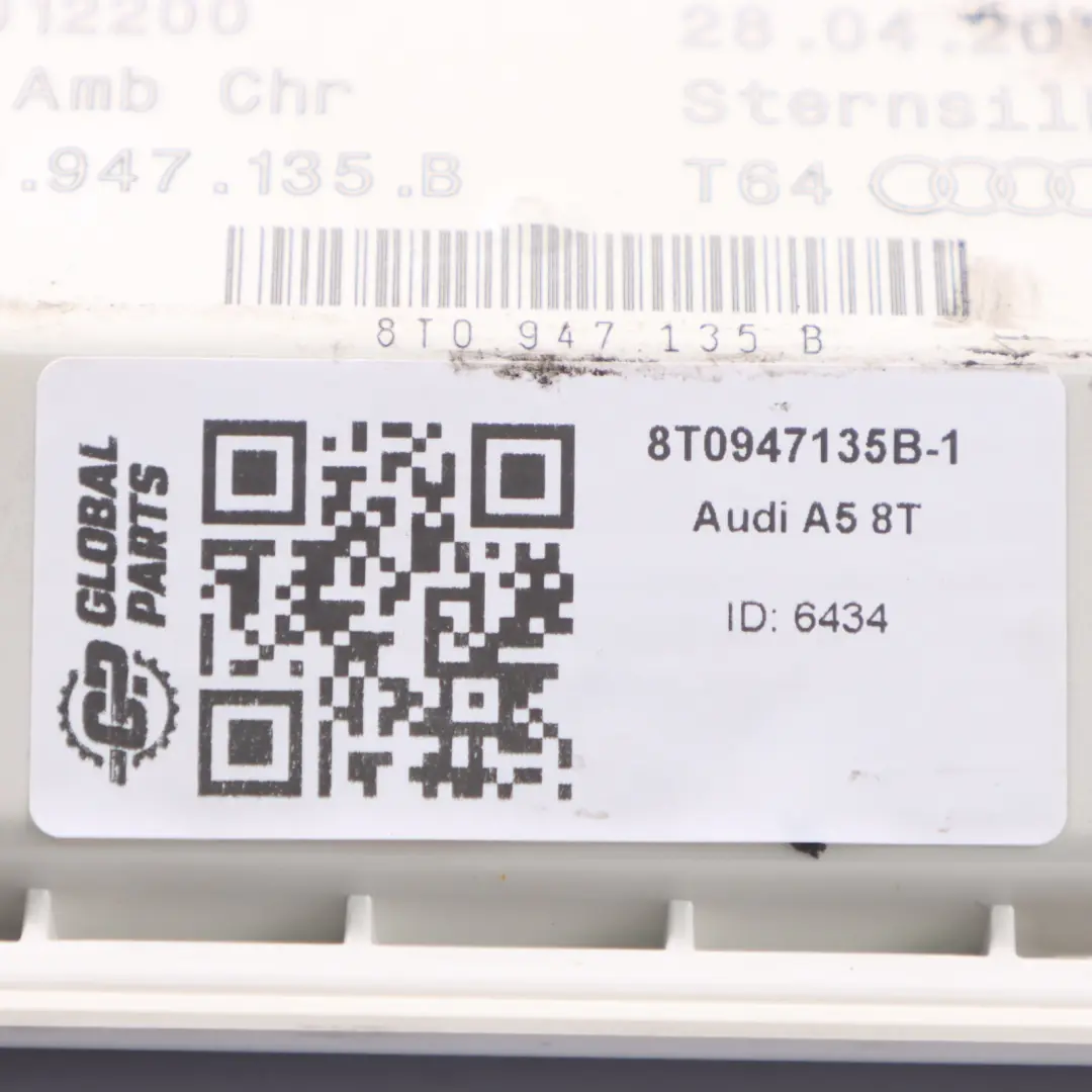 Audi A5 8T Front Headliner Roof Interior Courtesy Reading Light Lamp 8T0947135BF - SKU 8T0947135B-1 - Part number 8T0947135B-1