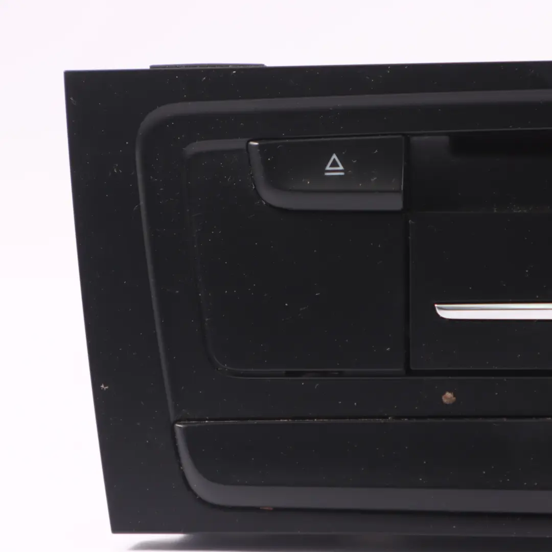 Audi A5 8T Lecteur CD Radio Multimédia MMI Head Unit ECU - SKU 8T2035666D - Numéro de pièce 8T2035666D