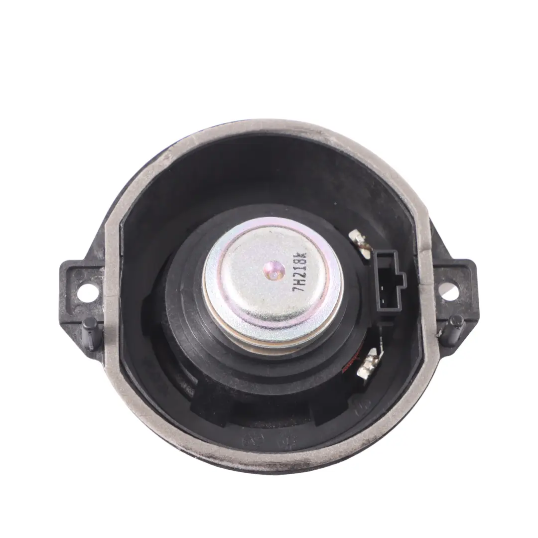 Haut parleur arrière Audio Surround Gauche Droite pour Audi Q3 S Line à propos du numéro de pièce 8U0035416A Audi Q3 S Line Haut parleur arrière Audio Surround Gauche Droite - SKU 8U0035416A - Numéro de pièce 8U0035416A