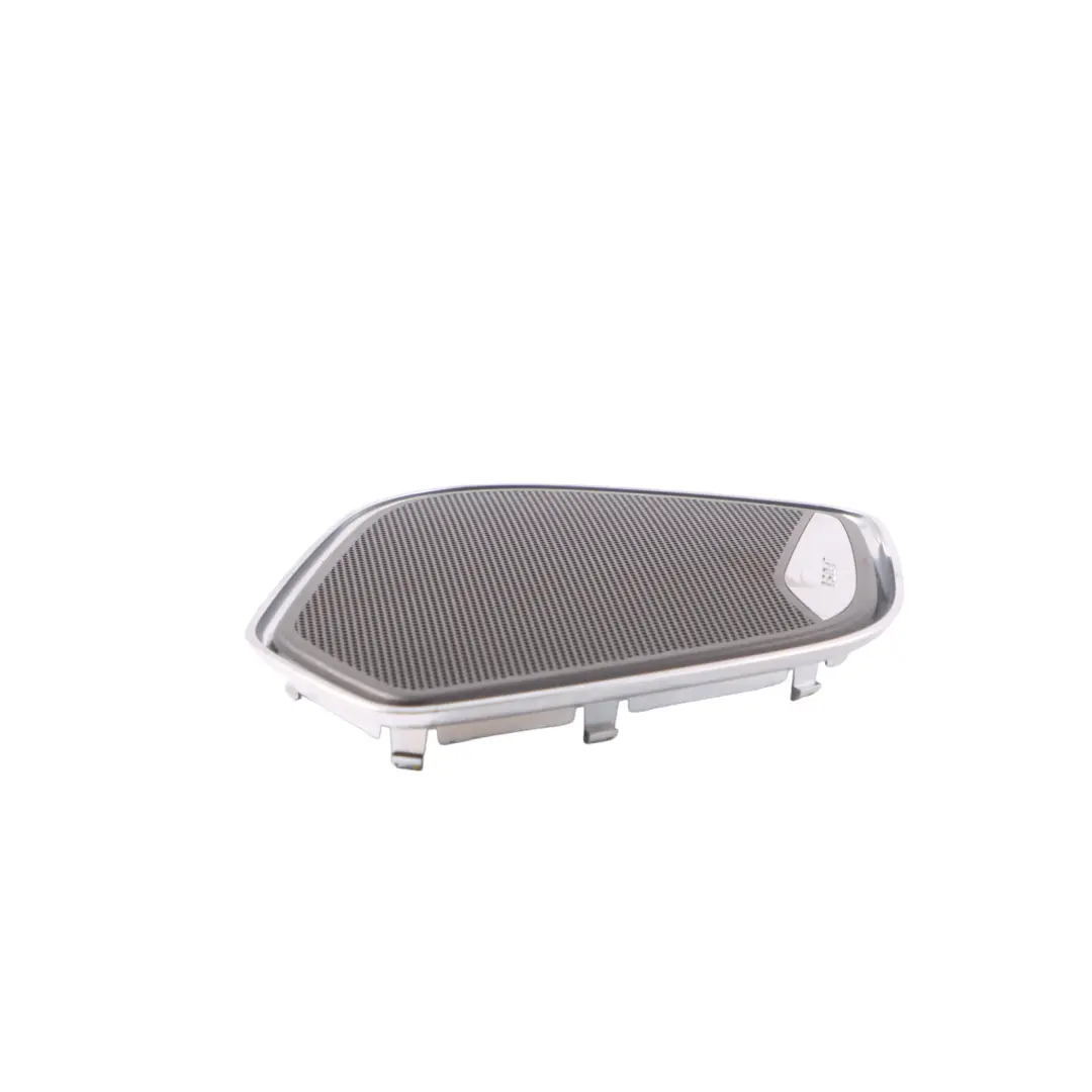 Tarjeta puerta moldura trasero derecho Cubierta altavoz para Audi Q3 S con número de pieza 8U0035436A Audi Q3 S Tarjeta puerta moldura trasero derecho Cubierta altavoz - SKU 8U0035436A - Número de pieza 8U0035436A