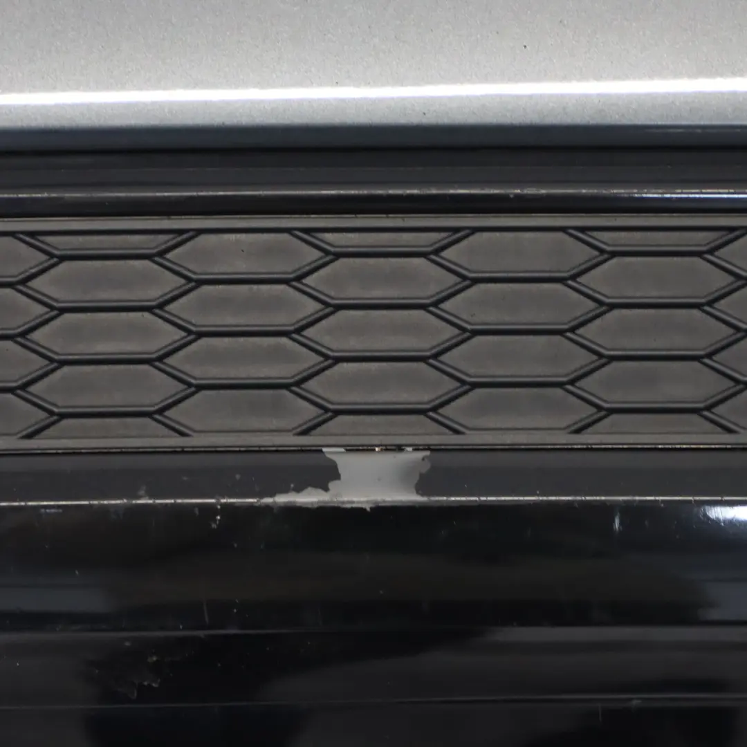 Zderzak Tylny Daytona Grey Pearl Szary - Z7S do Audi Q3 8U o numerze 8U0807067F Audi Q3 8U Zderzak Tylny Daytona Grey Pearl Szary - Z7S - SKU 8U0807067F-DGR - Numer Części 8U0807067F