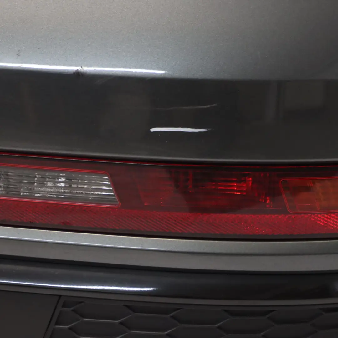 Audi Q3 8U Zderzak Tylny Daytona Grey Pearl Szary - Z7S - SKU 8U0807067F-DGR - Numer Części 8U0807067F