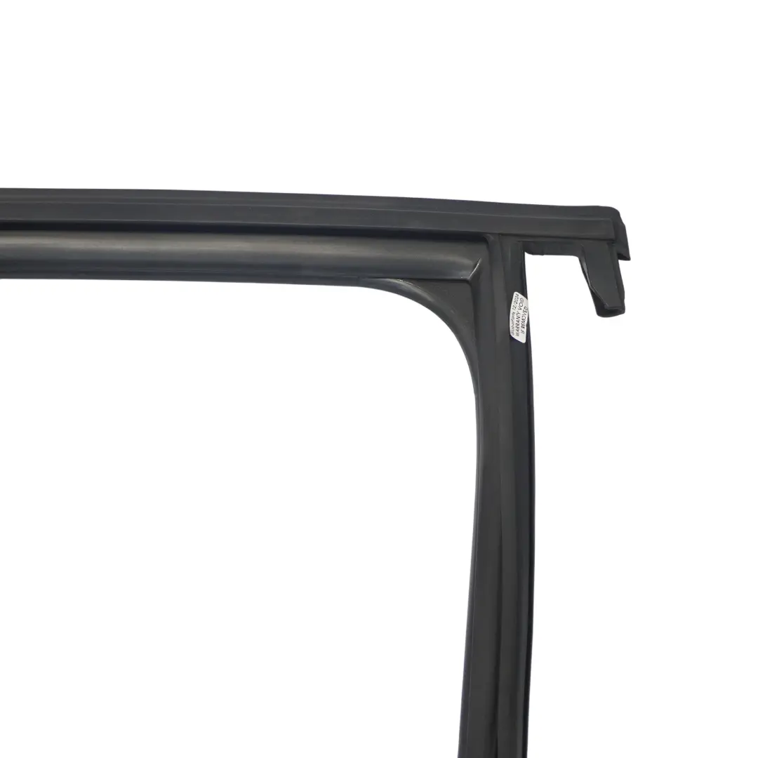 Junta de goma de la guía interior ventana trasera izquierda para Audi Q3 8U con número de pieza 8U0839440 Audi Q3 8U Junta de goma de la guía interior ventana trasera izquierda - SKU 8U0839440 - Número de pieza 8U0839440