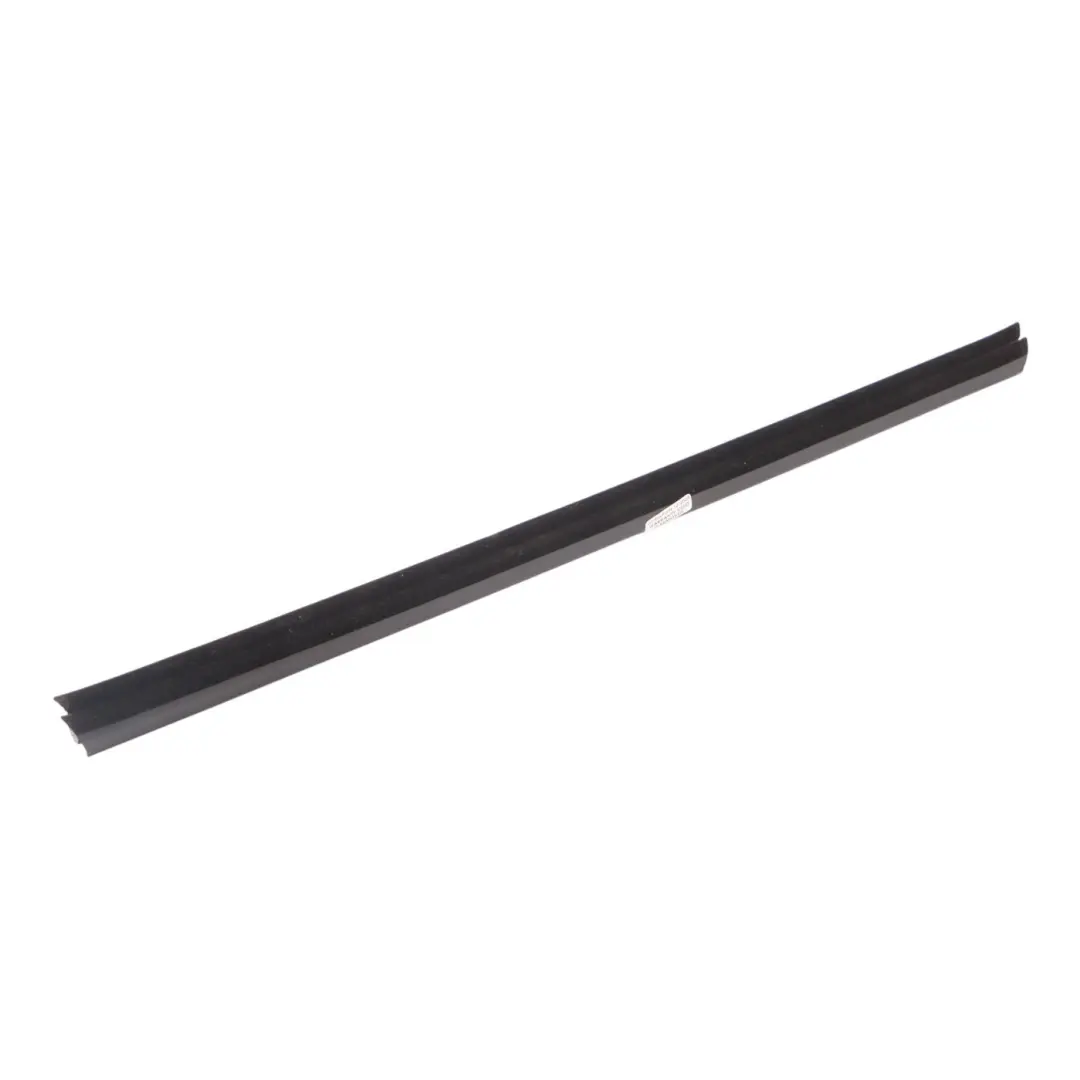 Audi Q3 8U Joint vitre Porte Arrière Gauche d'étanchéité Caoutchouc - SKU 8U0839479 - Numéro de pièce 8U0839479