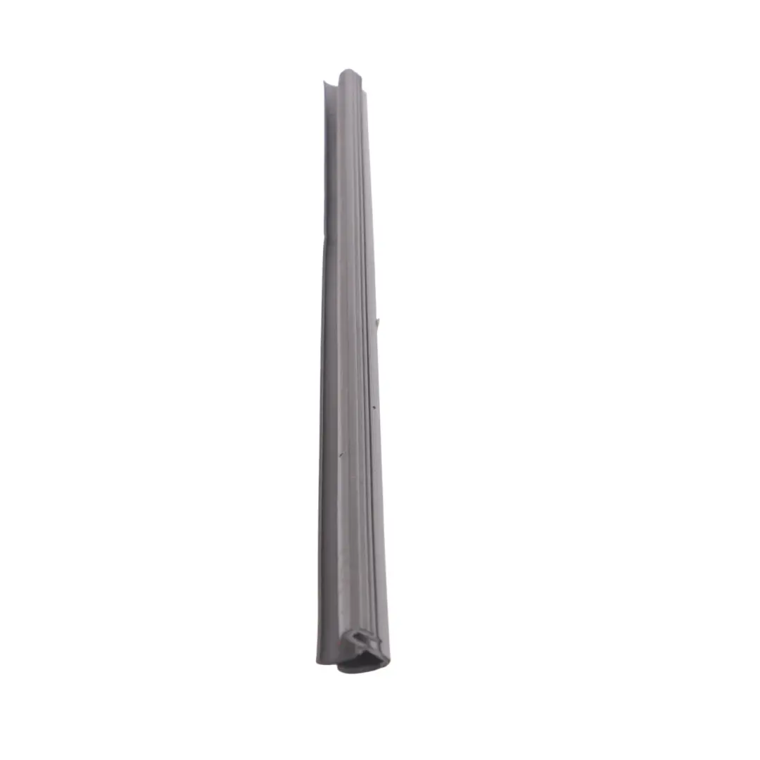 Audi Q3 8U guarnizione finestra porta posteriore sinistra tenuta gomma - SKU 8U0839479 - Numero di parte 8U0839479