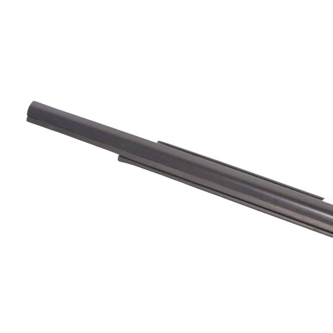 Audi Q3 8U Moldura ventana puerta tira trasera izquierda alto brillo - SKU 8U0853763F - Número de pieza 8U0853763F