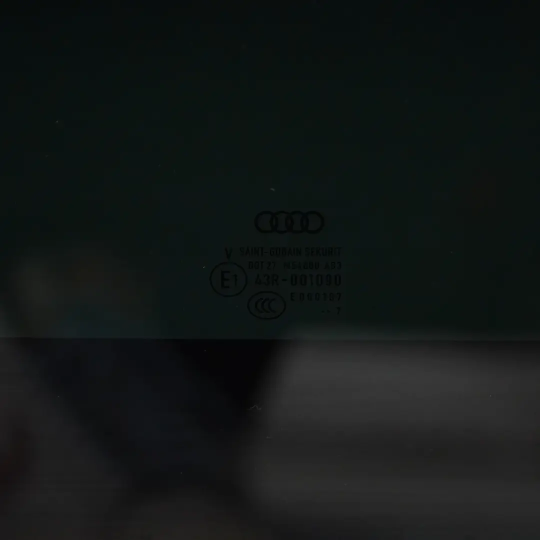 Audi Q3 8U Techo corredizo Corredizo Ventana Trasera Panel AS3 Tintado - SKU 8U0877072 - Número de pieza 8U0877072