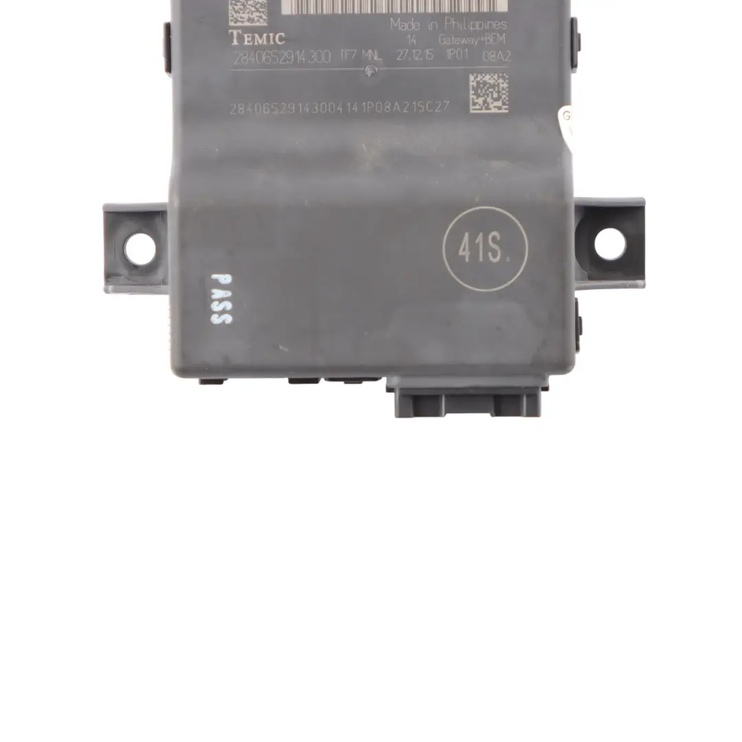 Audi A1 8X Q3 8U Passerelle centrale contrôle Module Relais ECU - SKU 8U0907468AC - Numéro de pièce 8U0907468AC