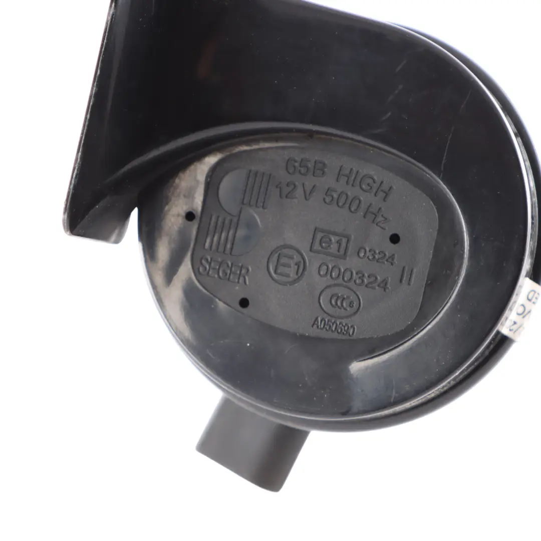 Audi Q3 8U Bocina Sirena Alarma Señal Alto Tono Fanfarria Derecha - SKU 8U0951210 - Número de pieza 8U0951210