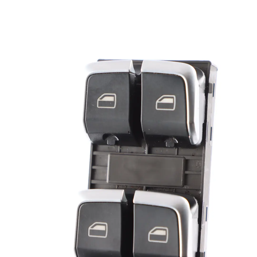 Przełącznik Sterowania Przyciski Szyb do Audi A1 8X Q3 8U o numerze 8U0959851 Audi A1 8X Q3 8U Przełącznik Sterowania Przyciski Szyb - SKU 8U0959851 - Numer Części 8U0959851