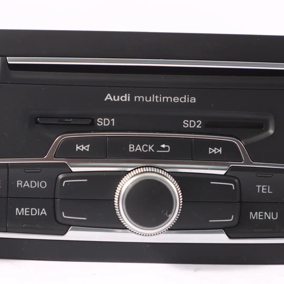 RMC Panel de Control Multimedia Radio Sat Nav SD Card Audi Q3 8U - SKU 8U1035192D - Número de pieza 8U1035192D