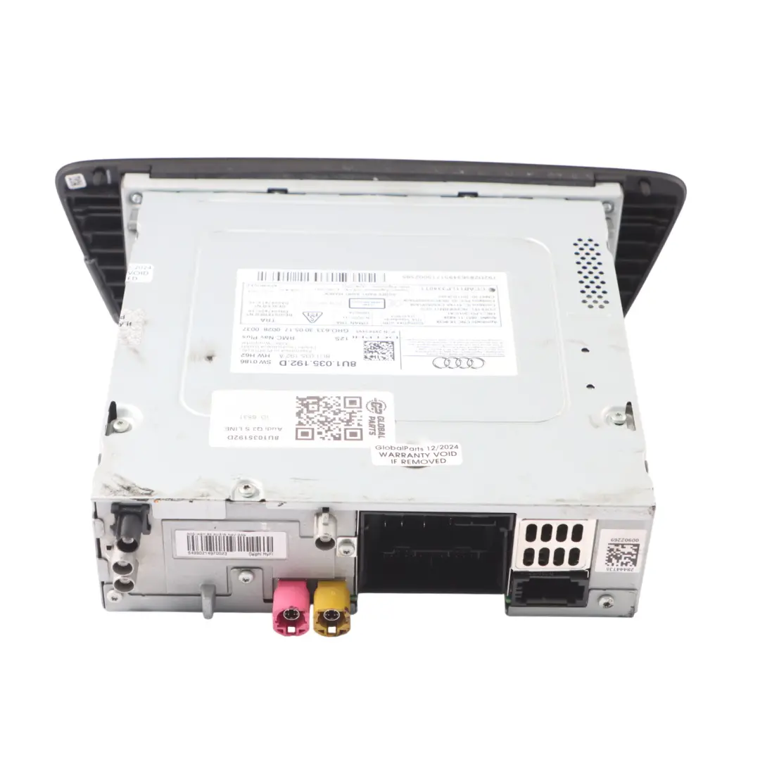 RMC Panneau de contrôle Multimedia Radio Sat Nav SD Card pour Audi Q3 8U à propos du numéro de pièce 8U1035192D Audi Q3 8U RMC Panneau de contrôle Multimedia Radio Sat Nav SD Card - SKU 8U1035192D - Numéro de pièce 8U1035192D