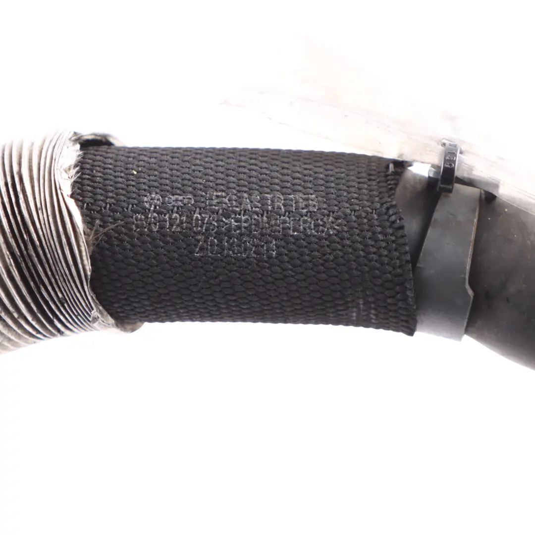 Tuyau Conduite Eau Refroidissement Moteur Unité pour Audi RS3 8V à propos du numéro de pièce 8V0121073 Audi RS3 8V Tuyau Conduite Eau Refroidissement Moteur Unité - SKU 8V0121073 - Numéro de pièce 8V0121073