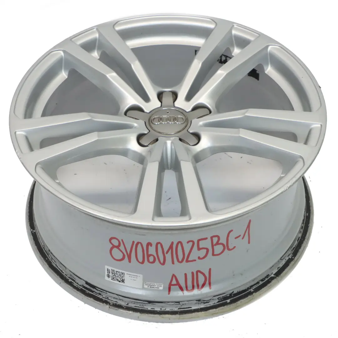 Silberne Leichtmetallfelge 18" 8J ET46 Sternspeiche 8V0601025BC für Audi A3 8V mit Teilenummer 8V0601025BC-1 Audi A3 8V Silberne Leichtmetallfelge 18" 8J ET46 Sternspeiche 8V0601025BC - SKU 8V0601025BC-1 - Teilenummer 8V0601025BC-1