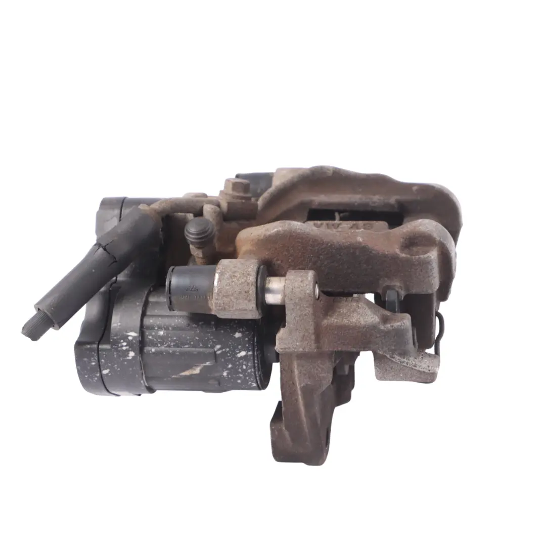 Boîtier d'étrier de frein arrière droit pour VW Volkswagen Golf Sportsvan à propos du numéro de pièce 8V0615424D VW Volkswagen Golf Sportsvan Boîtier d'étrier de frein arrière droit - SKU 8V0615424D - Numéro de pièce 8V0615424D