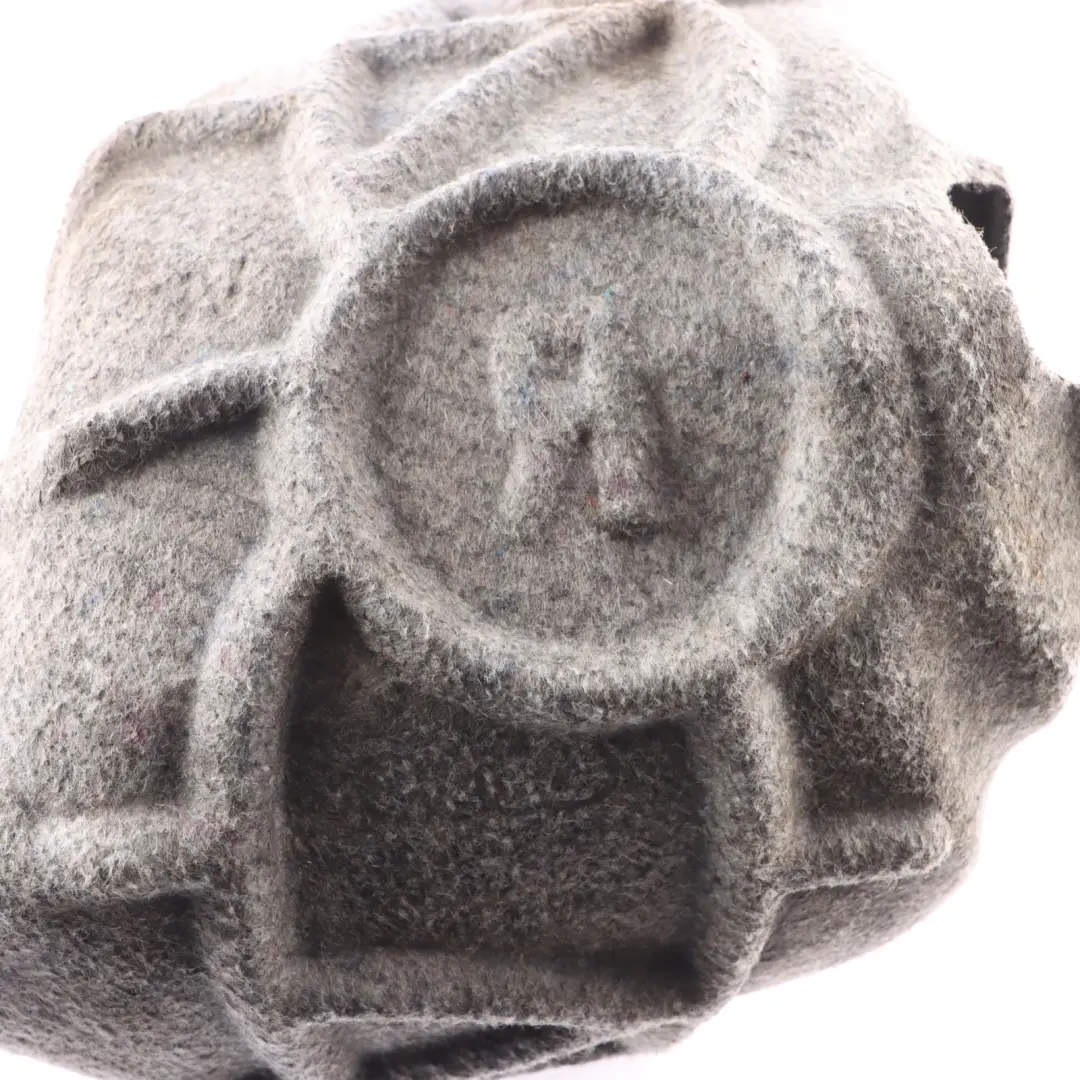 Audi A3 8V Arche Roue Arrière Couvre Boîtier Aile Intérieure Droite - SKU 8V0810172C - Numéro de pièce 8V0810172C