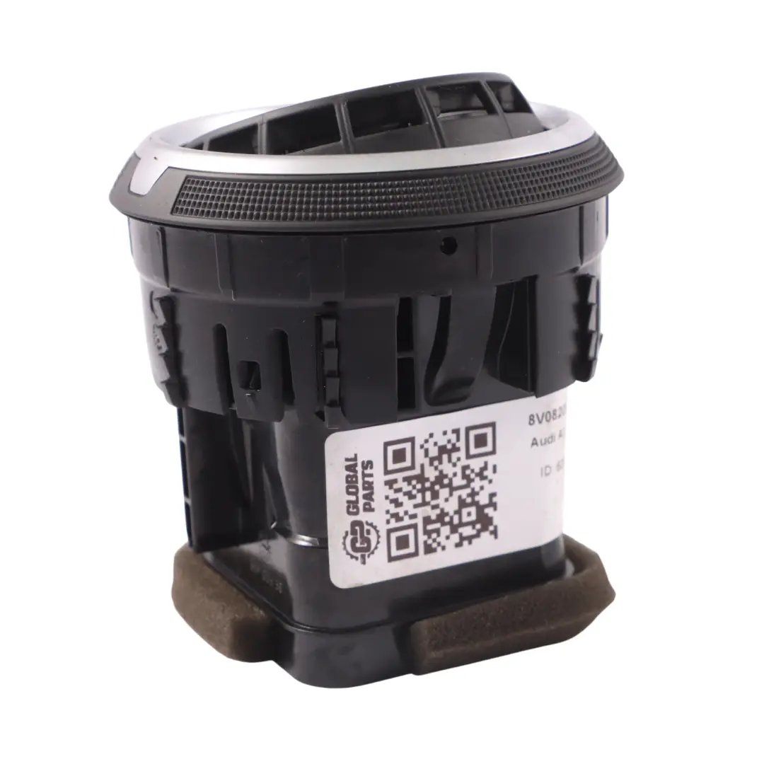 Audi A3 8V Panneau d'habillage bouche d'aération tableau bord avant A - SKU 8V0820901 - Numéro de pièce 8V0820901