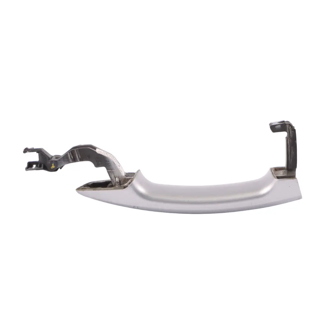Maniglia porta esterna anteriore posteriore sinistra Foil Argento Z7G per Audi A3 8V con numero di parte 8V0837205A Audi A3 8V Maniglia porta esterna anteriore posteriore sinistra Foil Argento Z7G - SKU 8V0837205A-FSI - Numero di parte 8V0837205A