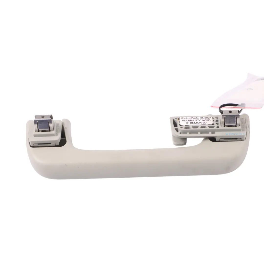 Poignée de toit intérieure arrière gauche Cabine pour Audi A3 8V à propos du numéro de pièce 8V0857607A Audi A3 8V Poignée de toit intérieure arrière gauche Cabine - SKU 8V0857607A-1 - Numéro de pièce 8V0857607A