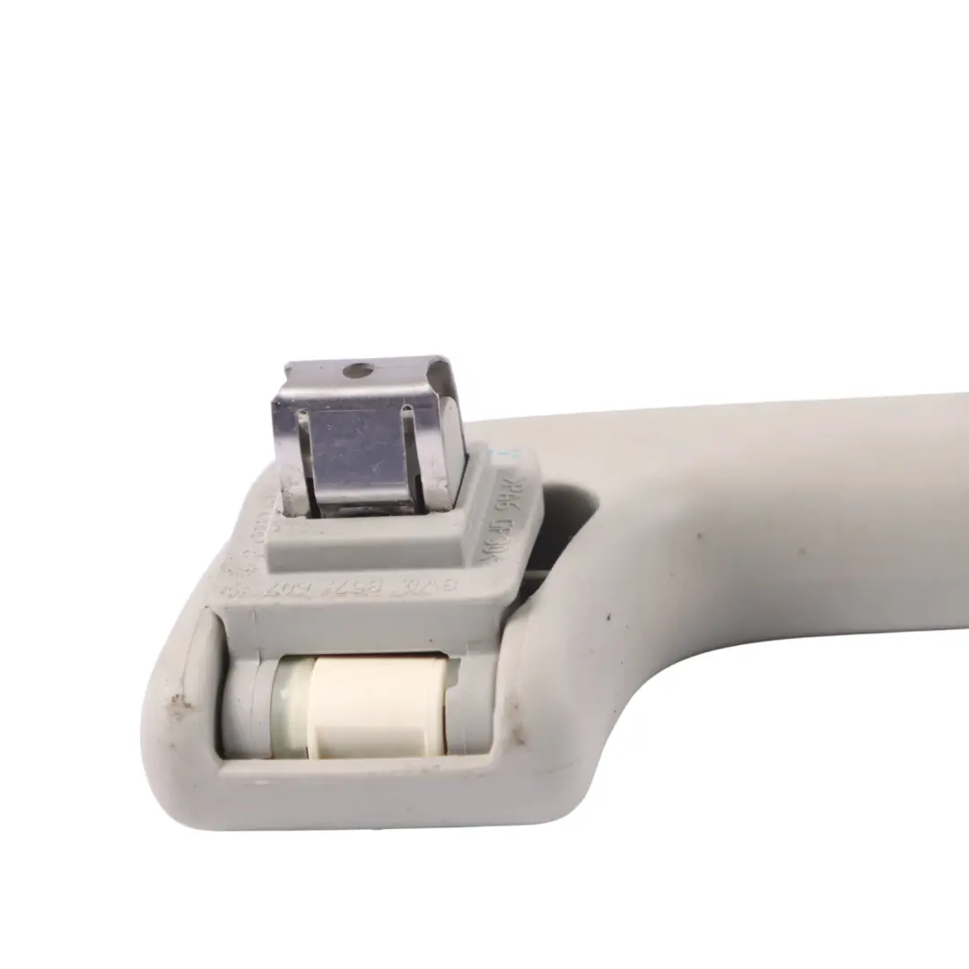 Rączka Uchwyt Podsufitki Tył Prawo do Audi A3 8V o numerze 8V0857608 Audi A3 8V Rączka Uchwyt Podsufitki Tył Prawo - SKU 8V0857608-2 - Numer Części 8V0857608