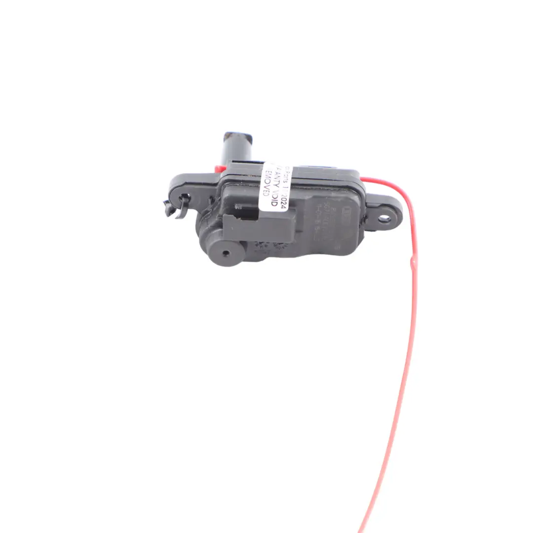 Audi A3 8V Actionneur Déverrouillage Trappe À Carburant Unité Moteur - SKU 8V0862153B - Numéro de pièce 8V0862153B