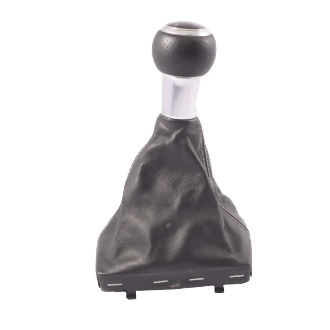 Schalt Knauf Hebel Griff 6-Gang Leder für Audi A3 8V mit Teilenummer 8V0863278E Audi A3 8V Schalt Knauf Hebel Griff 6-Gang Leder - SKU 8V0863278E - Teilenummer 8V0863278E