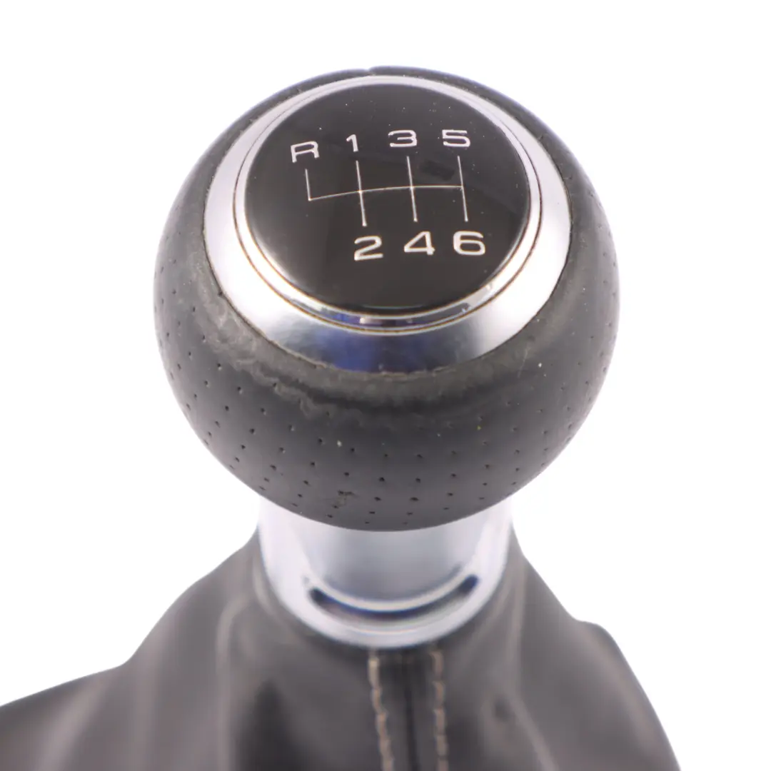 Audi A3 8V Manopola Del Cambio A 6 Marce In Pelle - SKU 8V0863278E - Numero di parte 8V0863278E