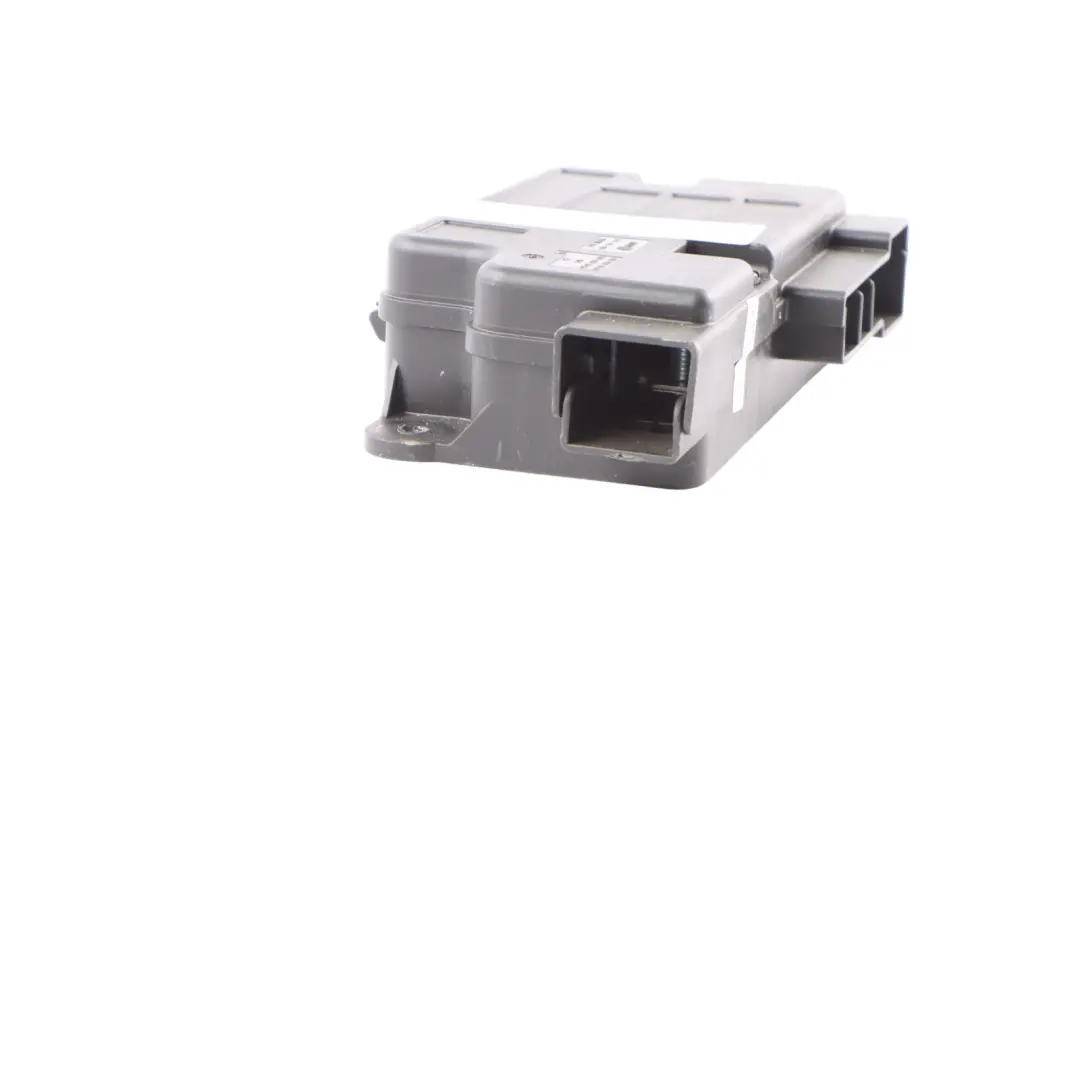 Bettery Terminal Fuse Unit to Audi A3 S3 RS3 8V with Part number 8V0937548 Audi A3 S3 RS3 8V Bettery Terminal Fuse Unit - SKU 8V0937548 - Part number 8V0937548