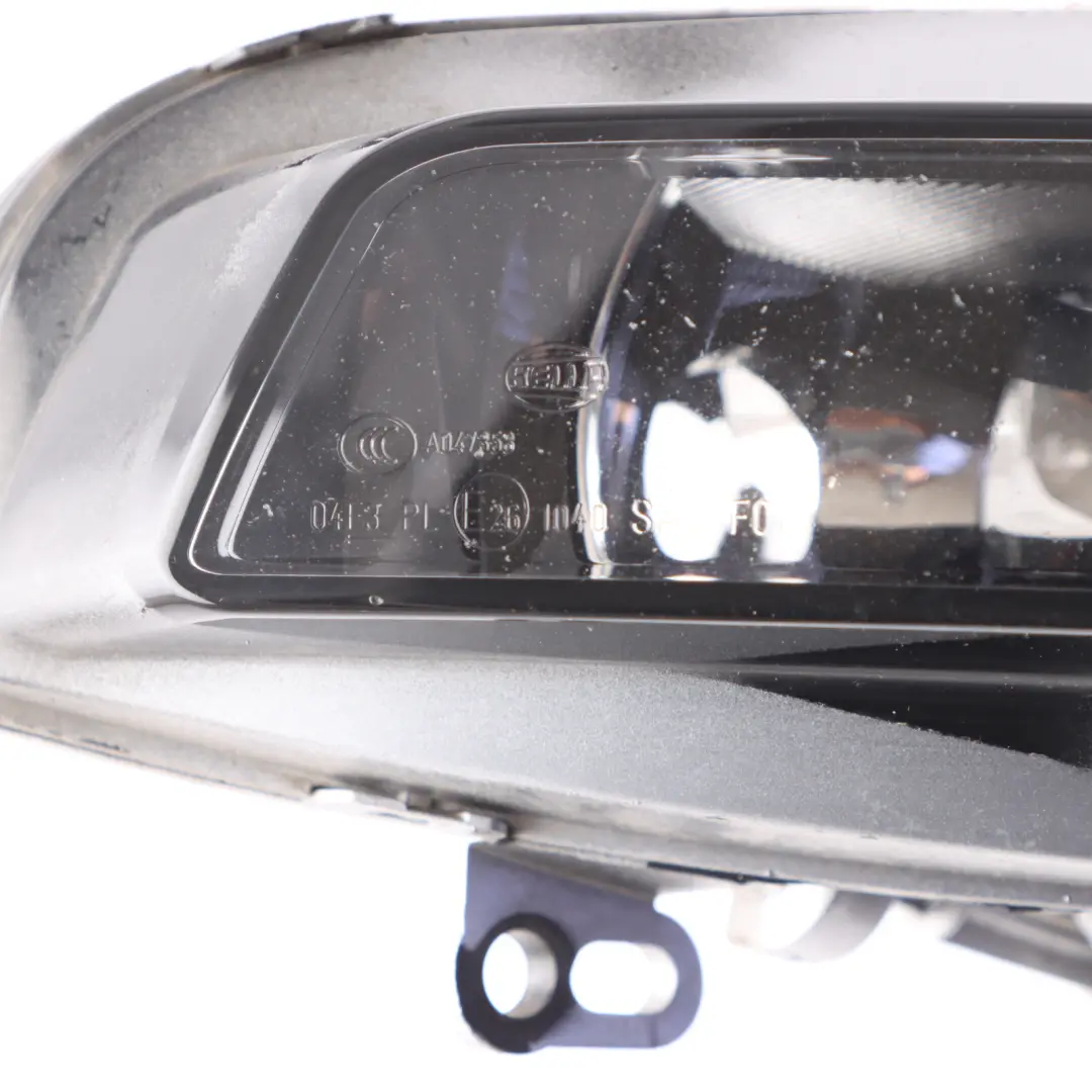 Front Bumper Fog Light Right O/S Lamp Passenger Side to Audi A3 8V with Part number 8V0941700D Audi A3 8V Front Bumper Fog Light Right O/S Lamp Passenger Side - SKU 8V0941700D - Part number 8V0941700D