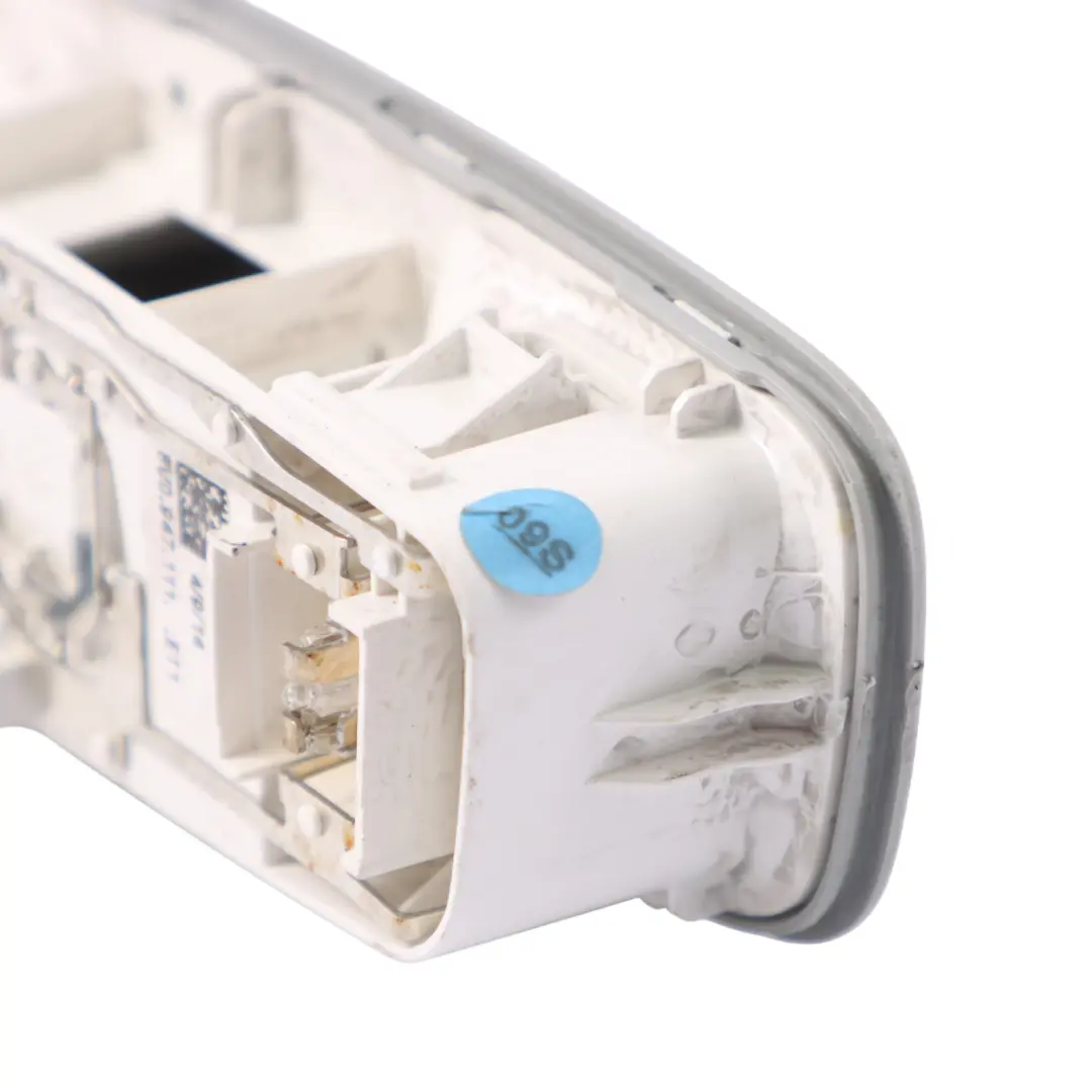 Audi A3 8V Pannello luminoso interno tetto Lampada lettura posteriore - SKU 8V0947111-1 - Numero di parte 8V0947111