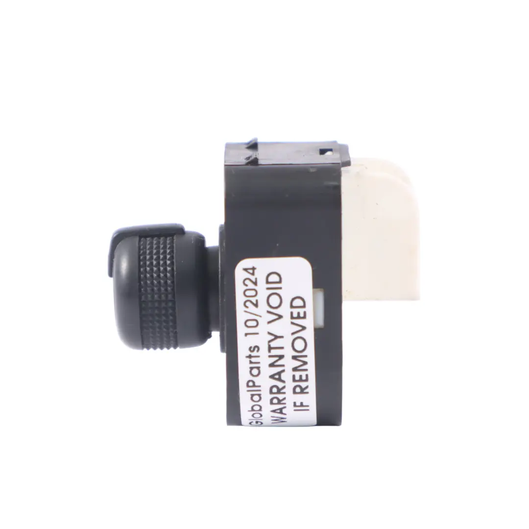 Regolazione elettrica degli specchietti Unità pannello per Audi A3 8V con numero di parte 8V0959565A Audi A3 8V Regolazione elettrica degli specchietti Unità pannello - SKU 8V0959565A - Numero di parte 8V0959565A