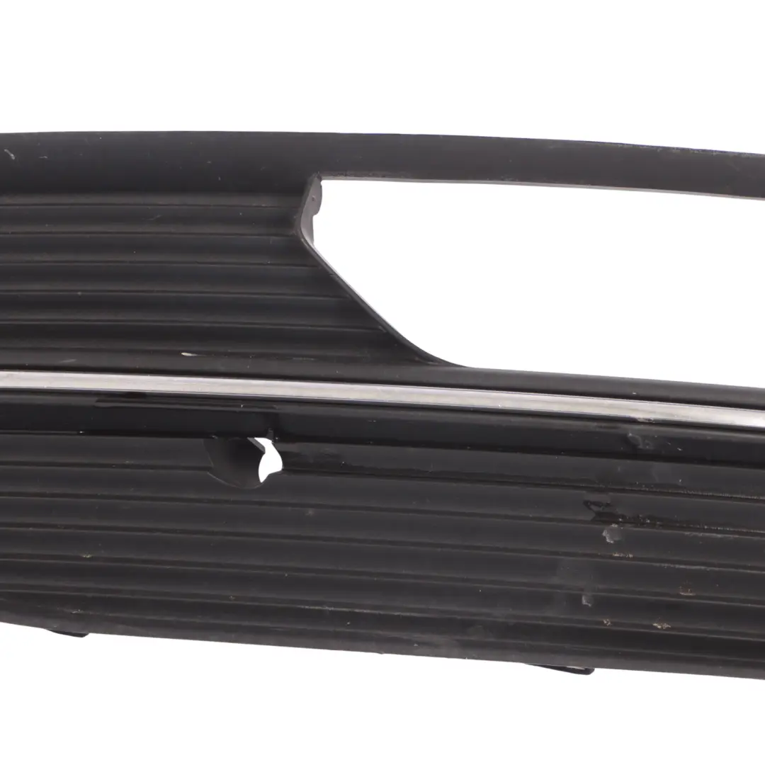 Pare-chocs avant Grille Feu antibrouillard Gauche Droite Set pour Audi A3 8V à propos du numéro de pièce 8V3807681A Audi A3 8V Pare-chocs avant Grille Feu antibrouillard Gauche Droite Set - SKU 8V3807681A-1 - Numéro de pièce 8V3807681A