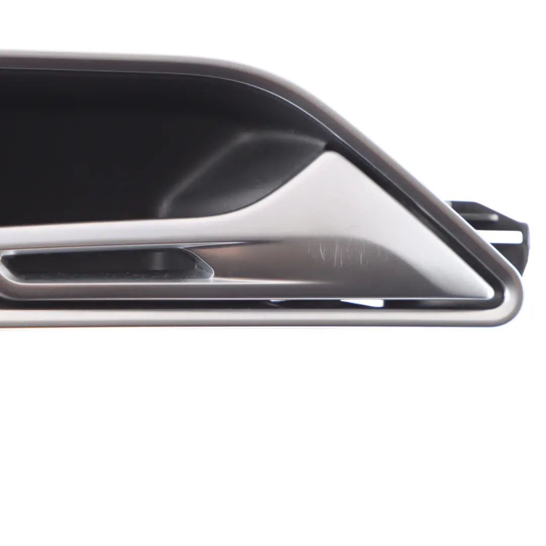 Audi RS3 8V Panel de la Puerta Interior Trim Delantero Derecho Grab - SKU 8V3837020B - Número de pieza 8V3837020B