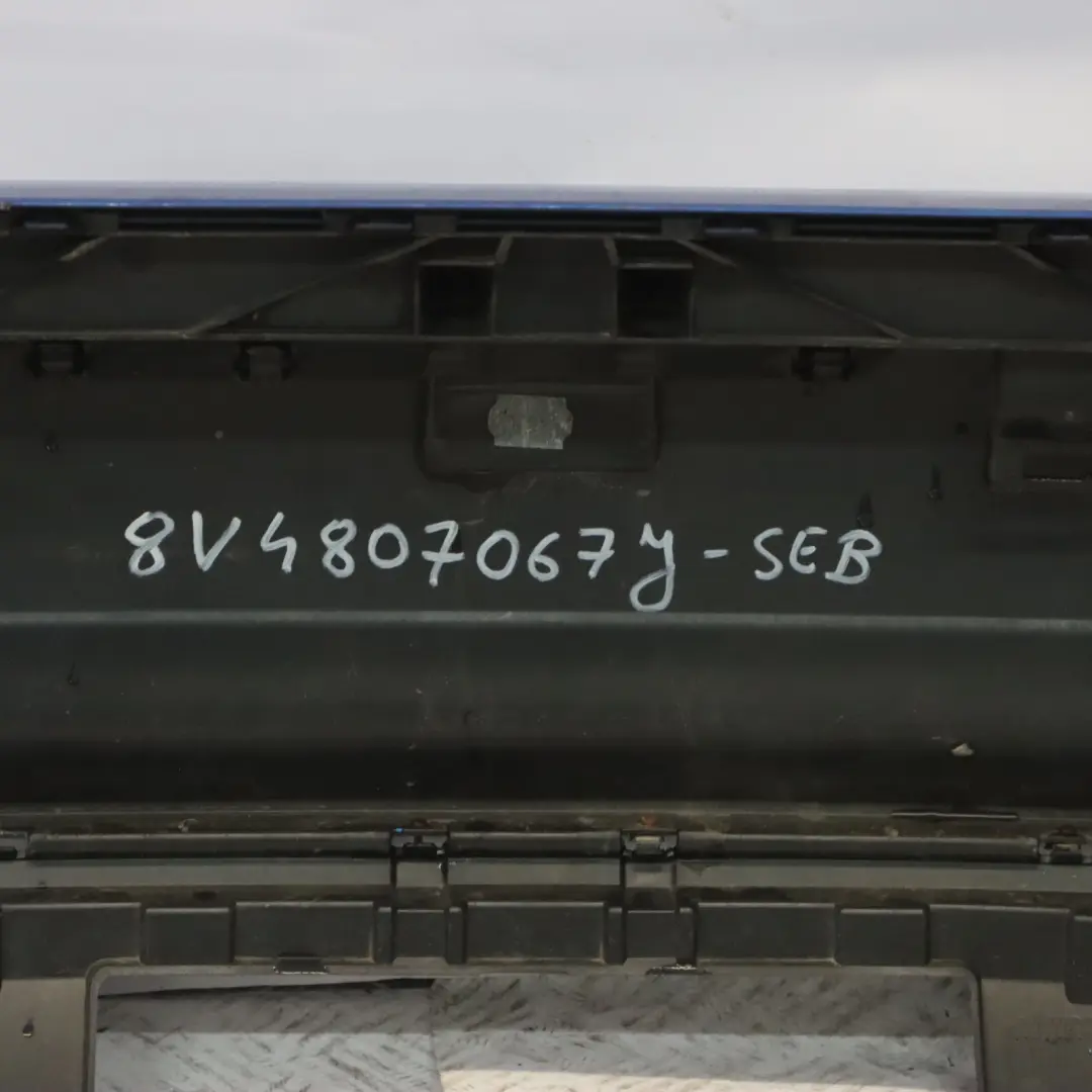 Zderzak Tylny Sepang Blue Pearl Niebieski - Y5Q do Audi RS3 8V o numerze 8V4807067J Audi RS3 8V Zderzak Tylny Sepang Blue Pearl Niebieski - Y5Q - SKU 8V4807067J-SEB - Numer Części 8V4807067J