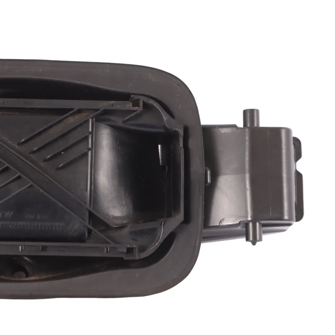 Audi A3 8V Tapa del depósito de combustible Panel embellecedor - SKU 8V4809906D - Número de pieza 8V4809906D