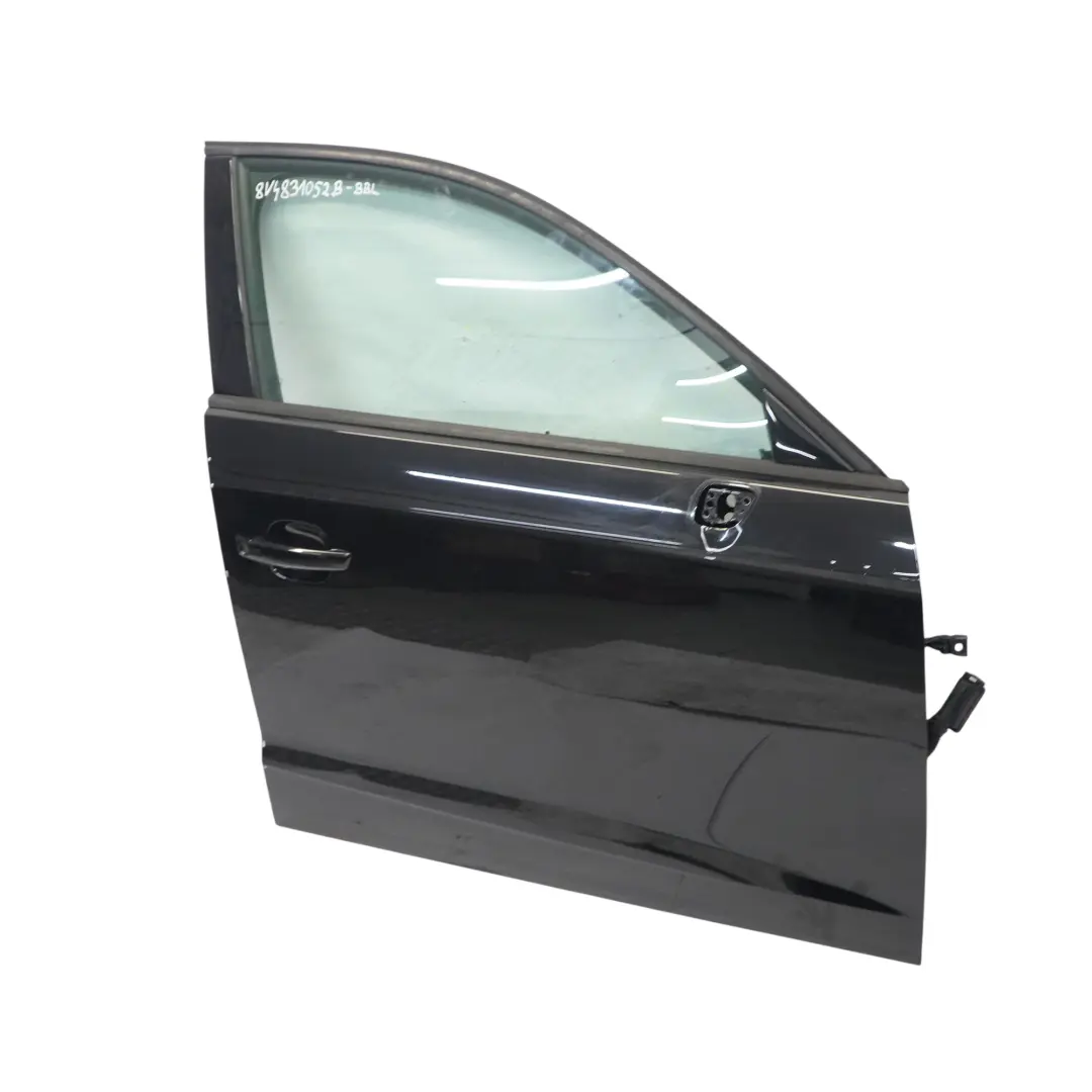 Droite Brilliant Black Metallic - Y9B pour Audi A3 8V Porte Avant à propos du numéro de pièce 8V4831052B Audi A3 8V Porte Avant Droite Brilliant Black Metallic - Y9B - SKU 8V4831052B-BBL - Numéro de pièce 8V4831052B