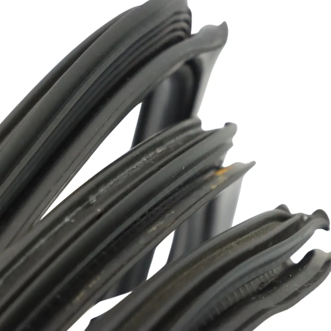 Joint de Porte Intérieur Caoutchouc Gauche Droite pour Audi A3 8V à propos du numéro de pièce 8V4831721A Audi A3 8V Joint de Porte Intérieur Caoutchouc Gauche Droite - SKU 8V4831721A - Numéro de pièce 8V4831721A