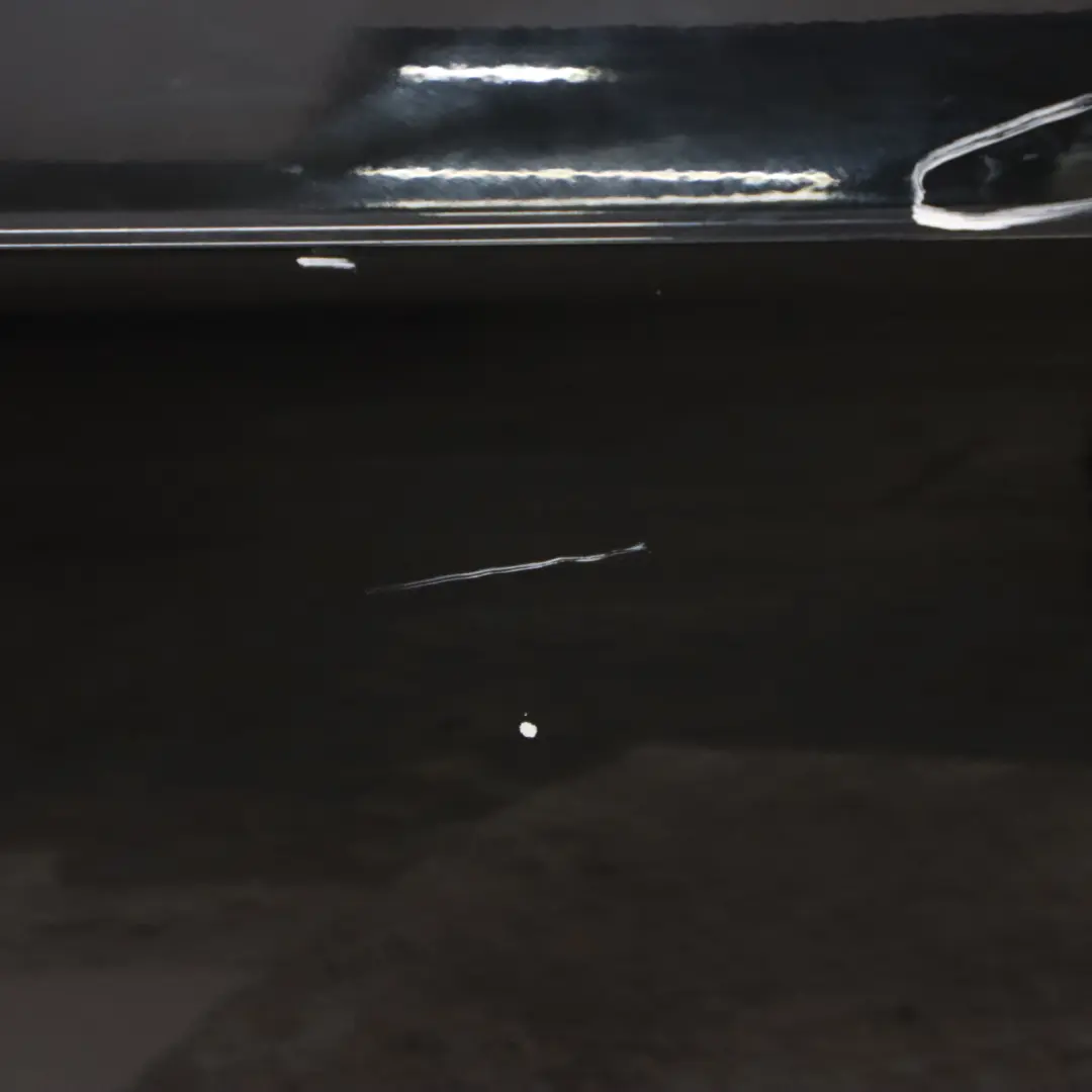 Puerta Trasera Derecha Brilliant Black Metallic - Y9B para Audi A3 8V Hatchback con número de pieza 8V4833052B-BBL Audi A3 8V Hatchback Puerta Trasera Derecha Brilliant Black Metallic - Y9B - SKU 8V4833052B-BBL - Número de pieza 8V4833052B-BBL